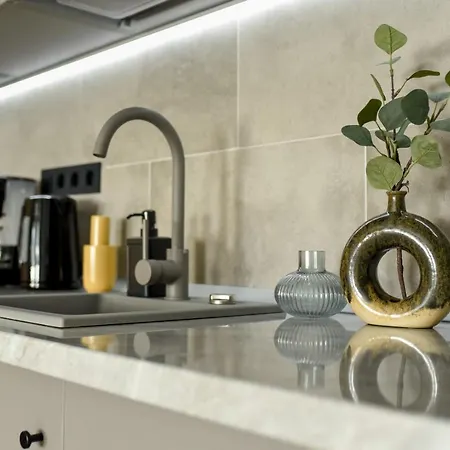 Luxury Near Radisson - Projector & Modern Design Бухарест