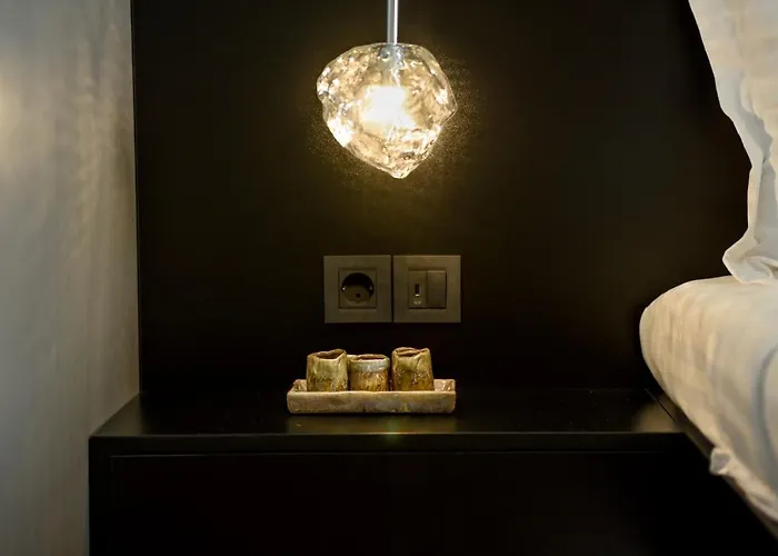 アパート Luxury Near Radisson - Projector & Modern Design *