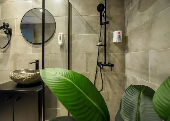 Luxury Near Radisson - Projector & Modern Design Bukarest