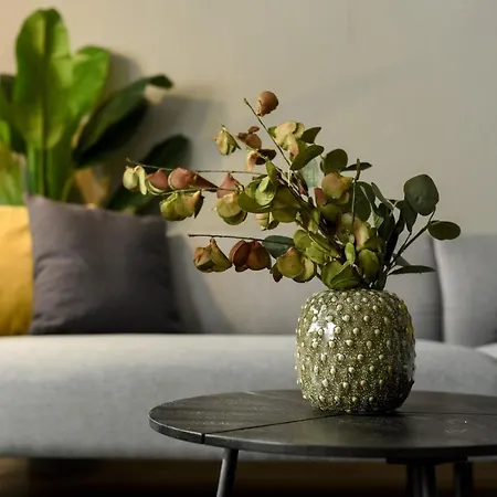 Luxury Near Radisson - Projector & Modern Design דירה בוקרשט