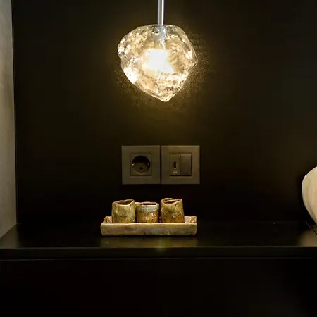 דירה Luxury Near Radisson - Projector & Modern Design *