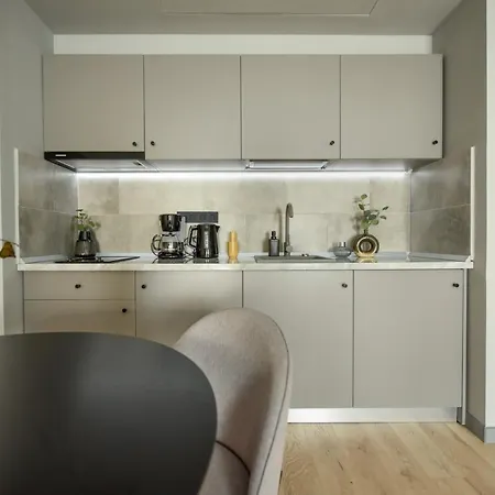 דירה Luxury Near Radisson - Projector & Modern Design